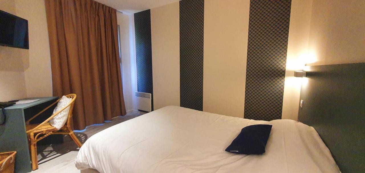 Hotel Pont De Senard Montaigu-Vendee Zewnętrze zdjęcie