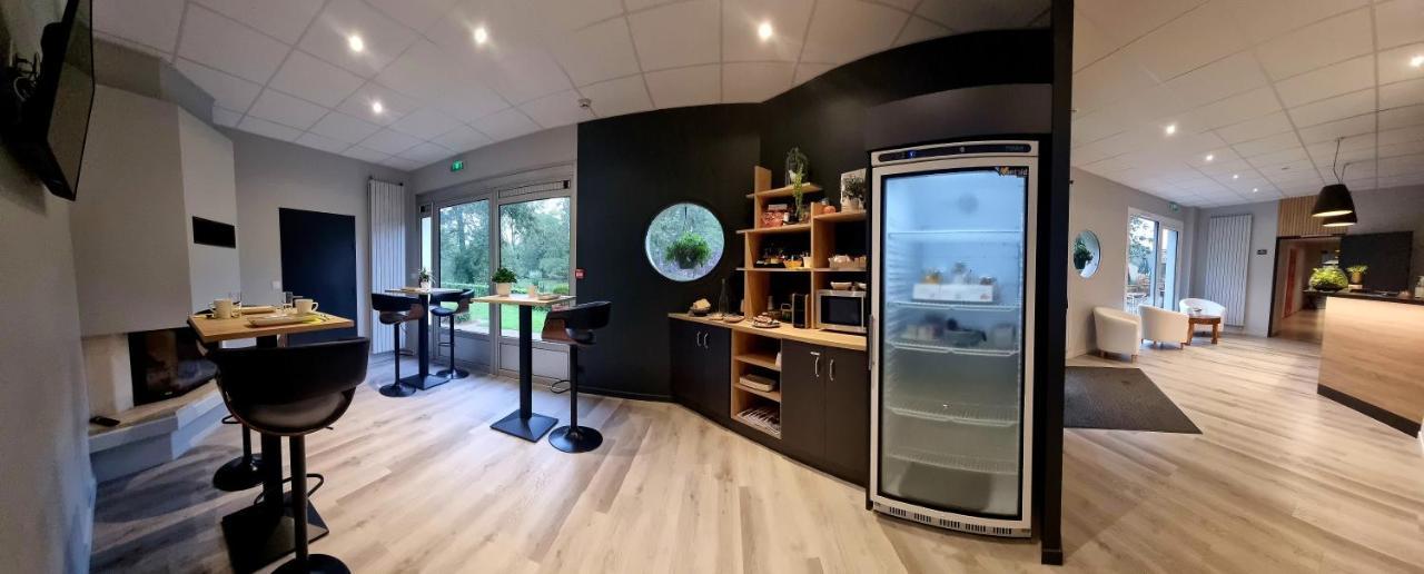 Hotel Pont De Senard Montaigu-Vendee Zewnętrze zdjęcie